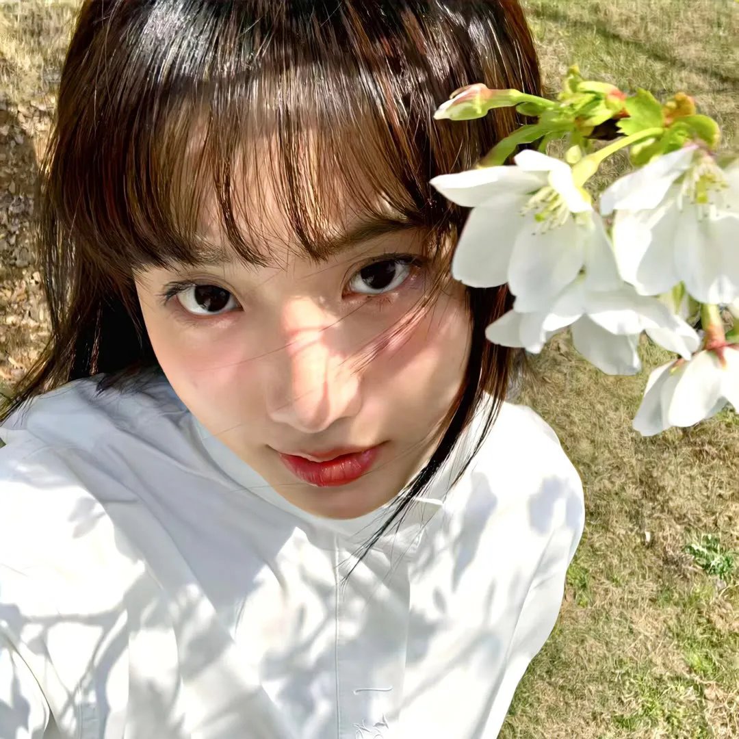 玉湖裸女